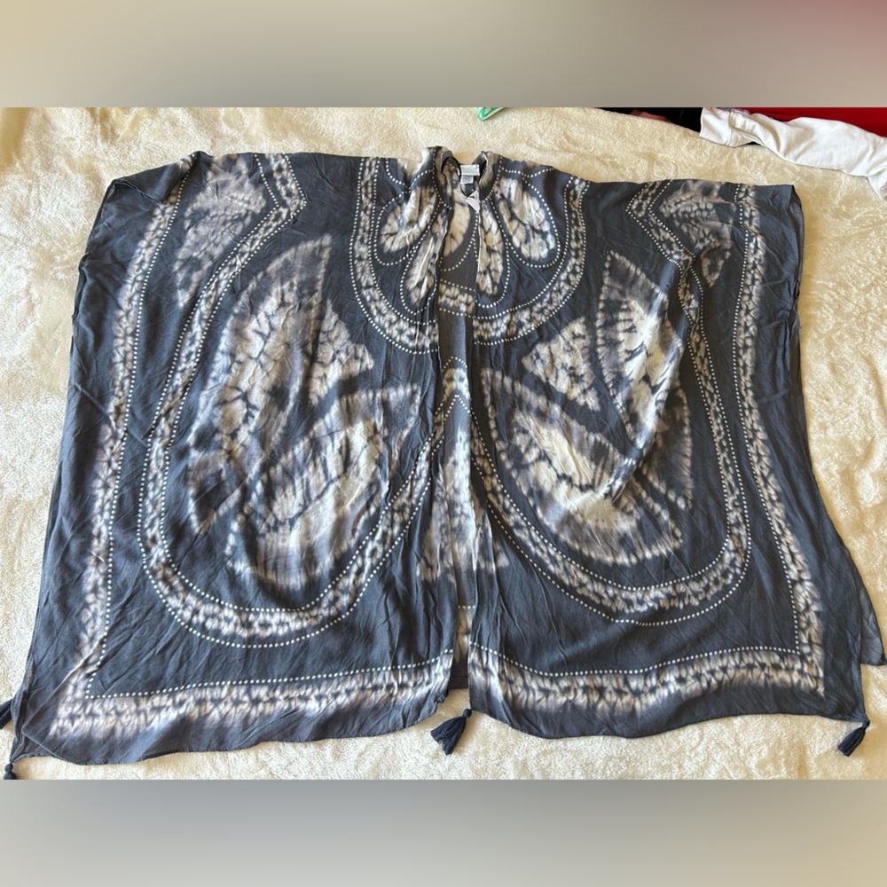Somona brand new kimono/cover up/ cape